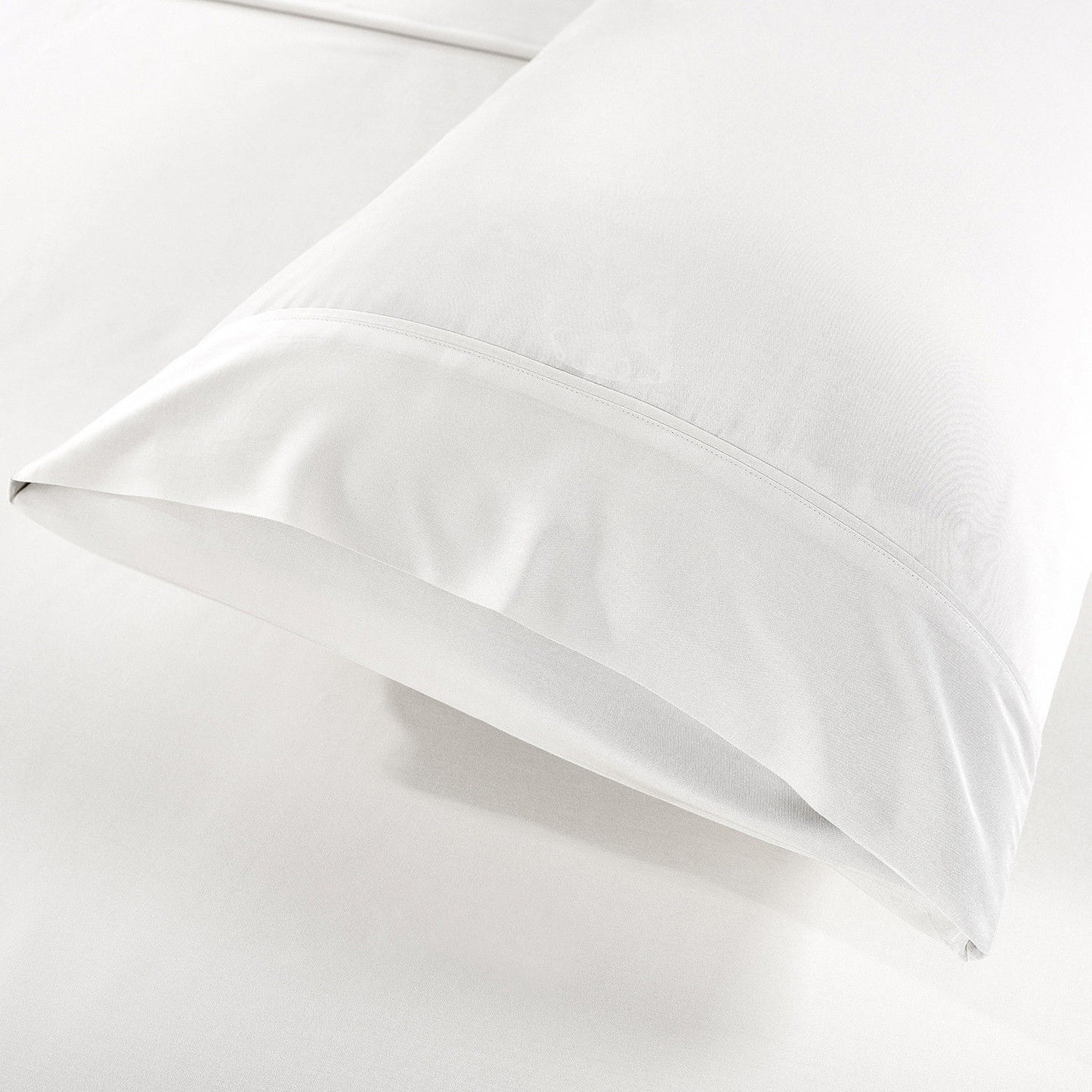 Royal Comfort Blended Bamboo Sheet Set White - King